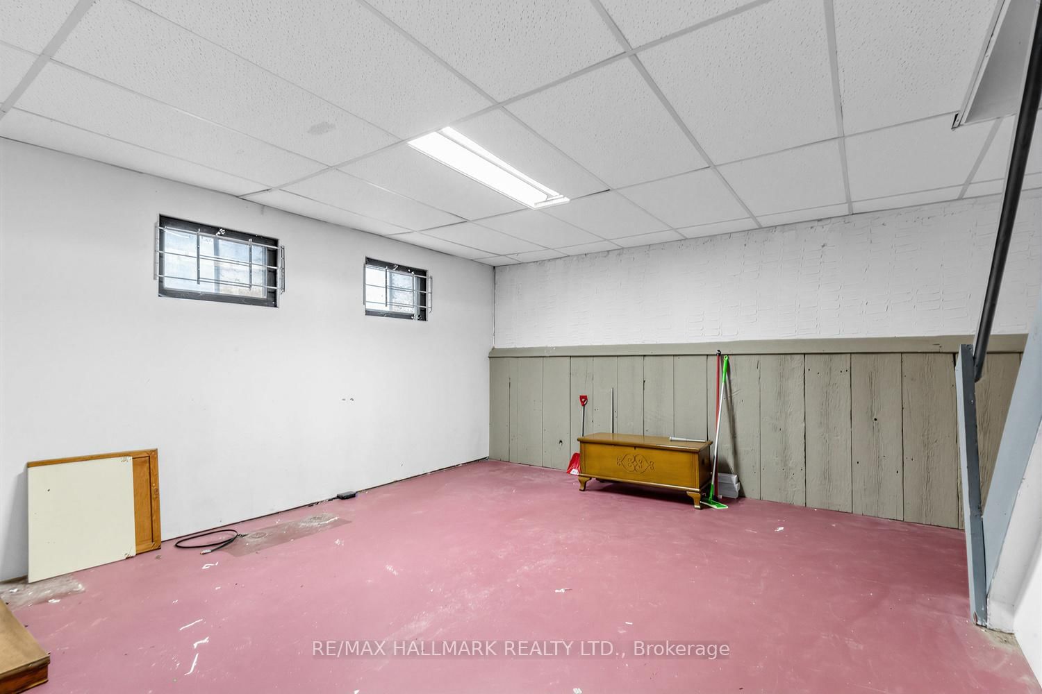 691 Conacher Drive • Toronto, ON photo 27