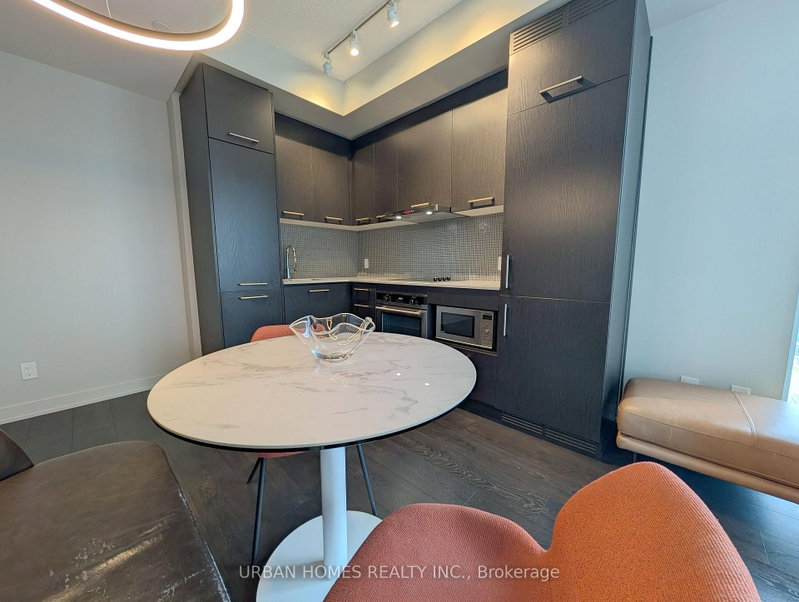 Room2