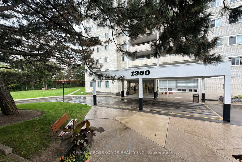 906 - 1350 York Mills Road