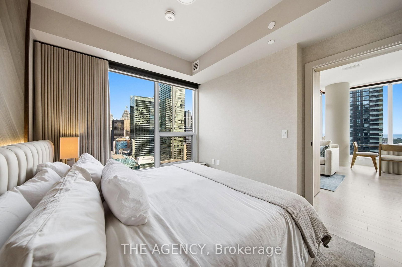 15 Mercer Street • #2908 • Toronto, ON photo 18
