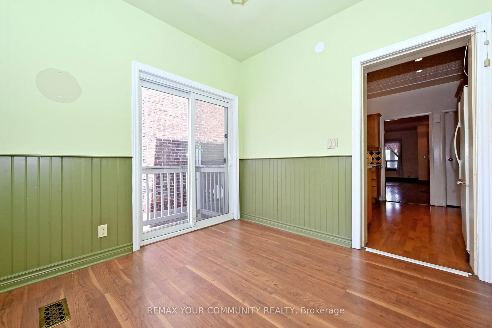 520 Dufferin Street • Toronto, ON photo 14