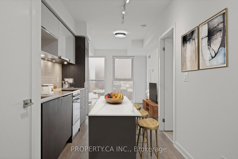 2911 - 159 Wellesley Street E