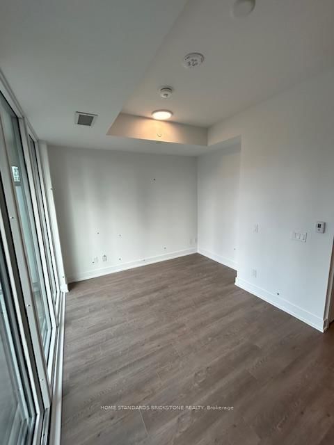 Room1