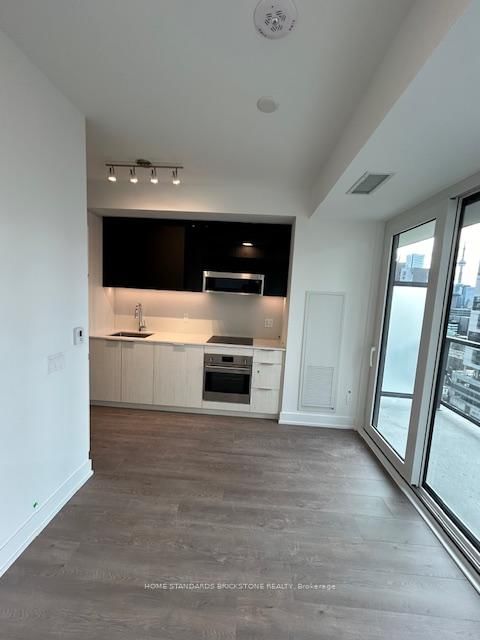 Room2