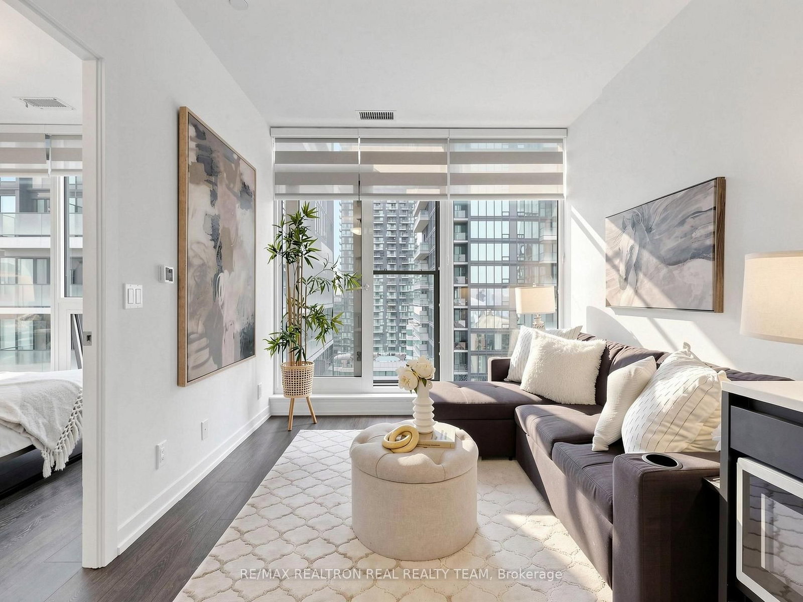 55 Mercer Street • #2807 • Toronto, ON photo 14