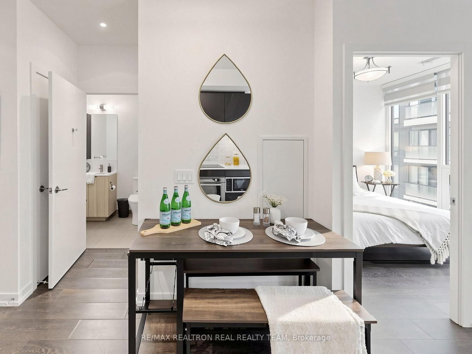 55 Mercer Street • #2807 • Toronto, ON photo 25