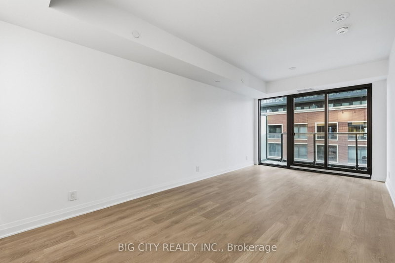 606 - 25 Frederick Todd Way