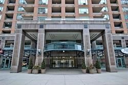 1406 - 887 Bay Street