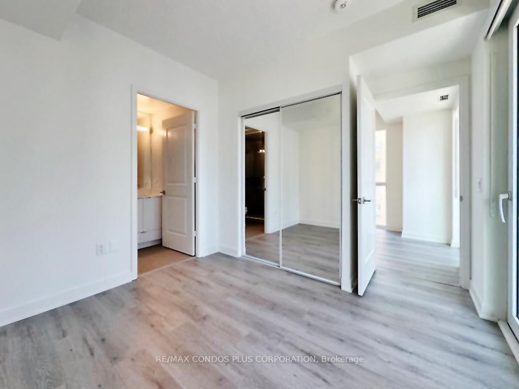100 Dalhousie Street • #907 • Toronto, ON photo 6
