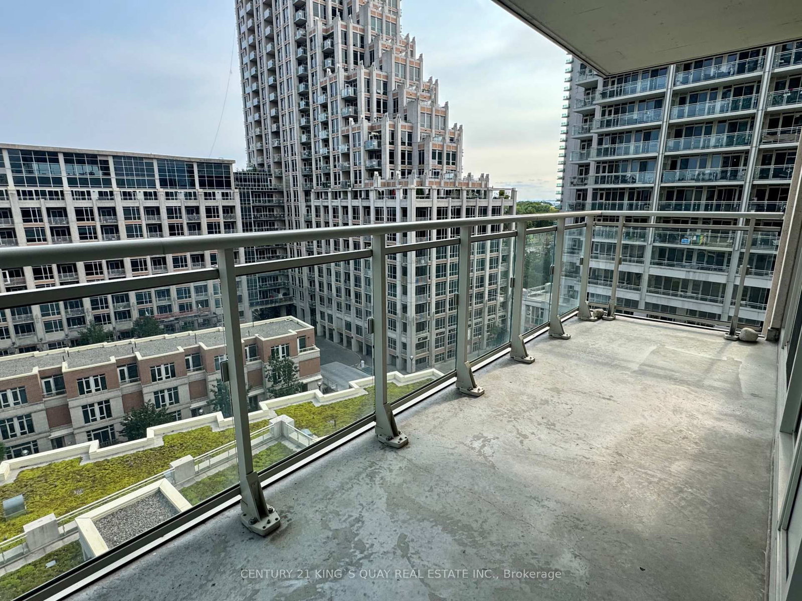 38 Grand Magazine Street • #1233 • Toronto, ON photo 15