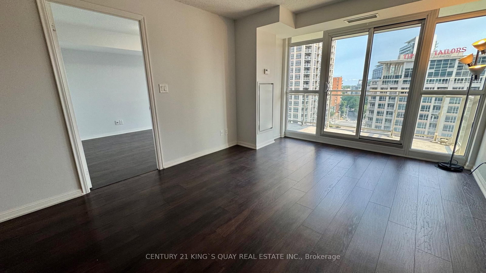 38 Grand Magazine Street • #1233 • Toronto, ON photo 5