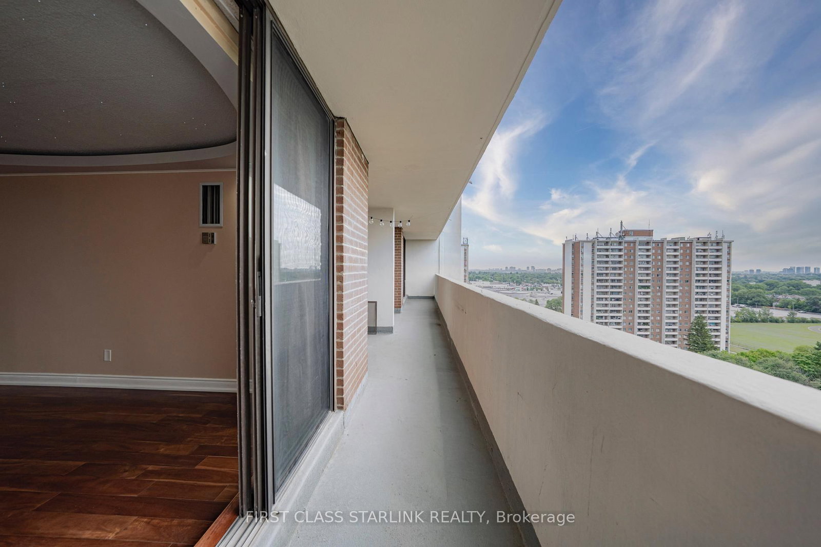 10 Tangreen Court • #1405 • Toronto, ON photo 24
