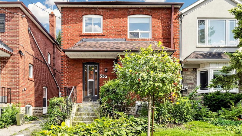 535 Soudan Avenue
