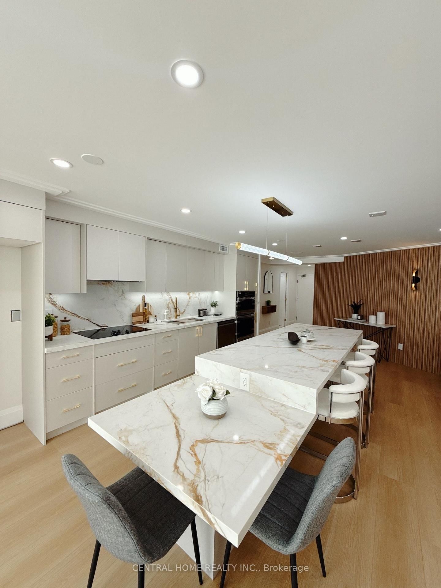 85 SKYMARK Drive • #302 • Toronto, ON photo 15
