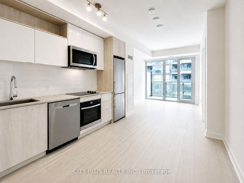 2621 - 135 Lower Sherbourne Street