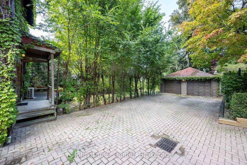 308 Oriole Parkway