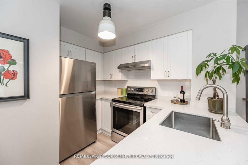 1307 - 76 Shuter Street