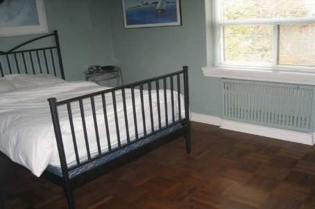 Room2