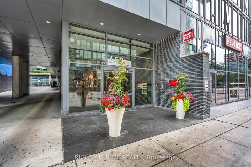 605 - 650 King Street W