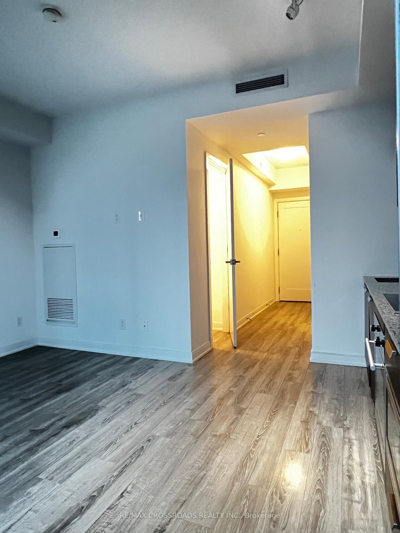1602 - 50 Charles Street E