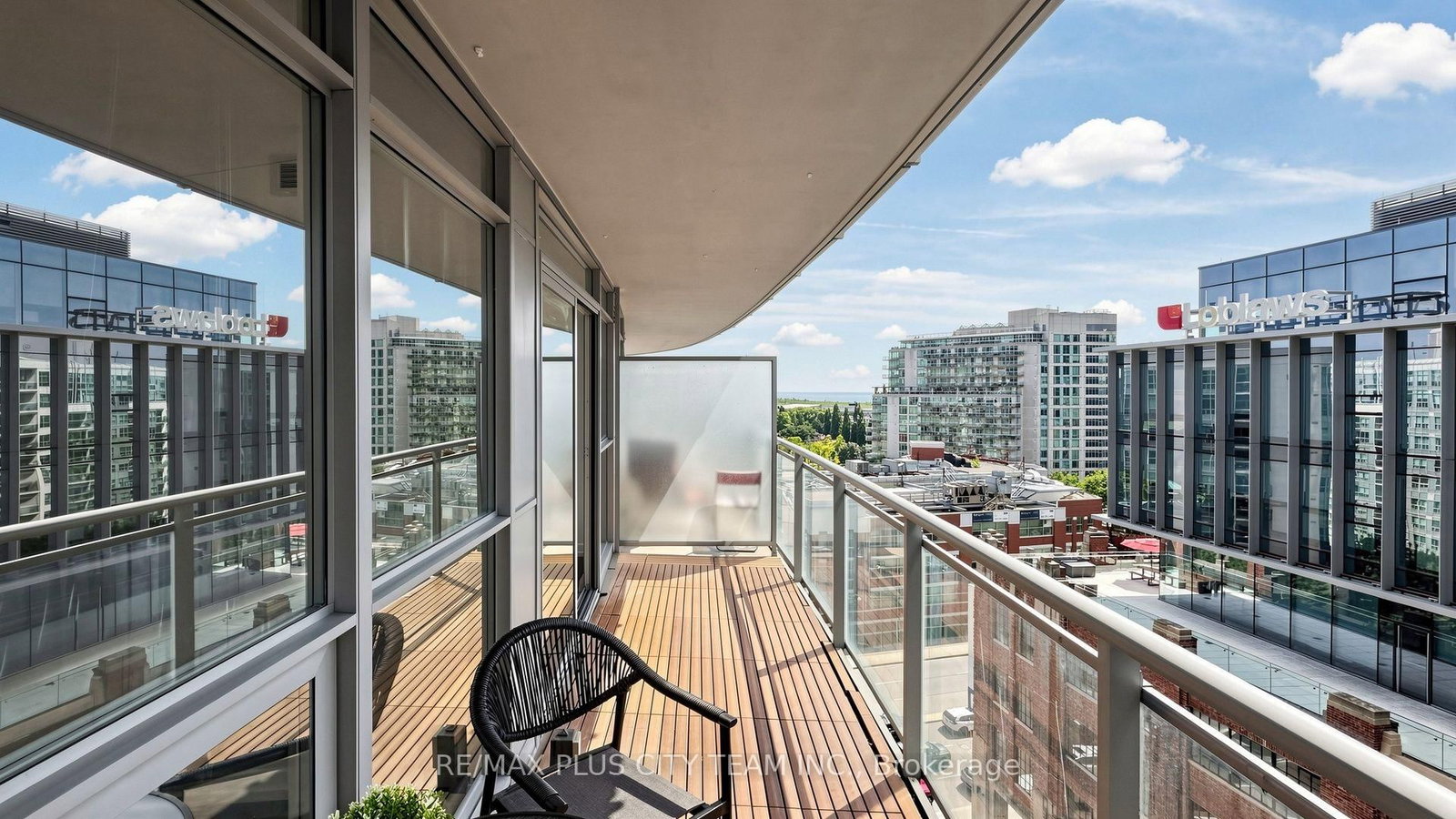 38 Dan Leckie Way • #1103 • Toronto, ON photo 20
