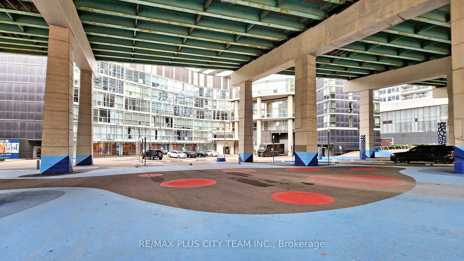 38 Dan Leckie Way • #1103 • Toronto, ON photo 42