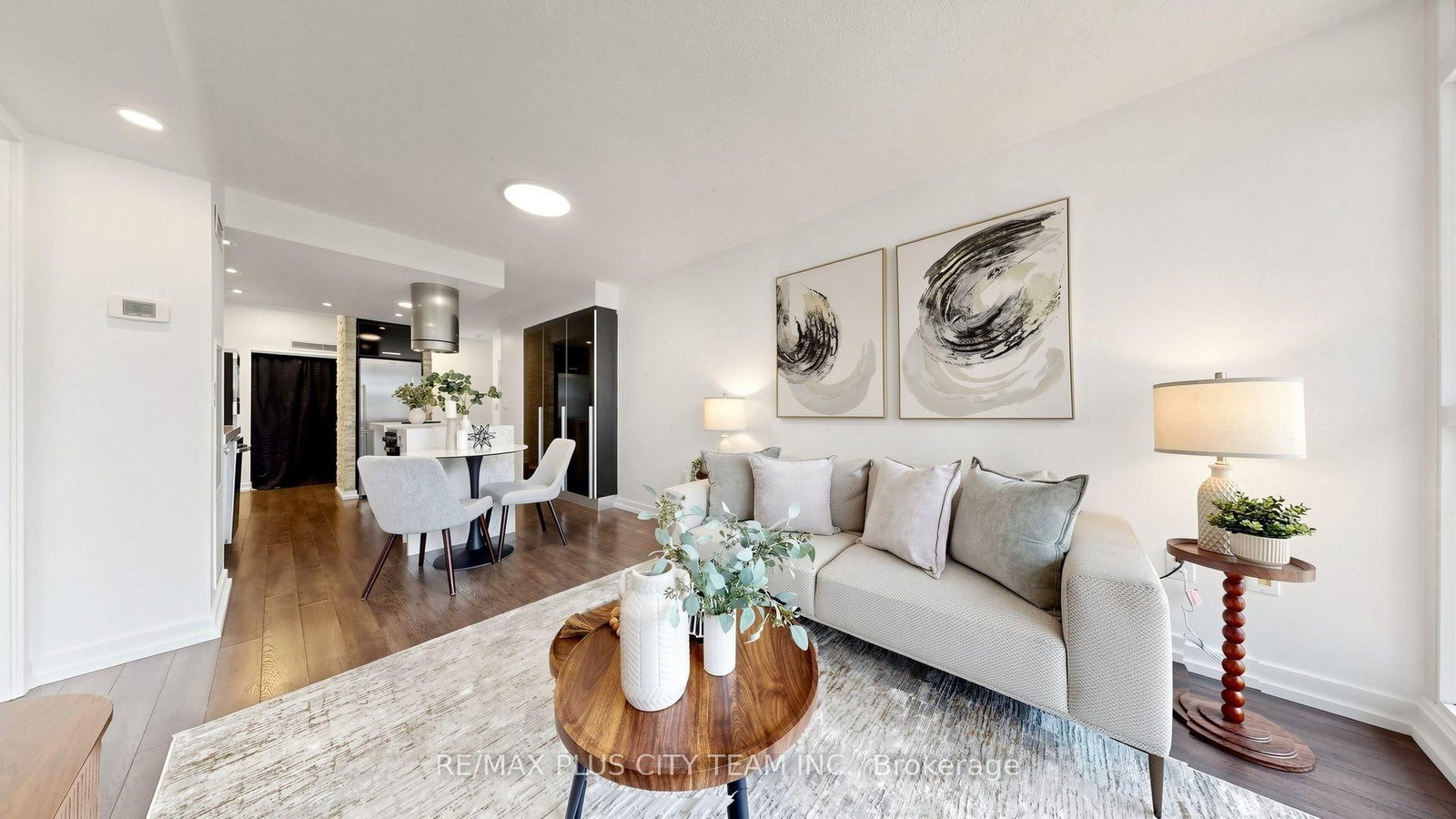 38 Dan Leckie Way • #1103 • Toronto, ON photo 6