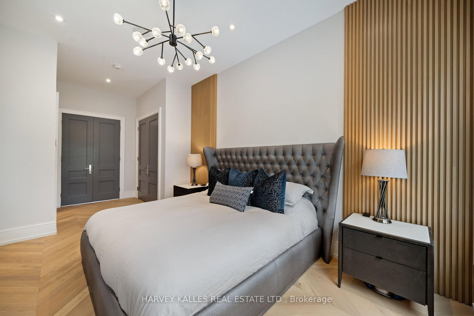 84 Florence Avenue • Toronto, ON photo 24