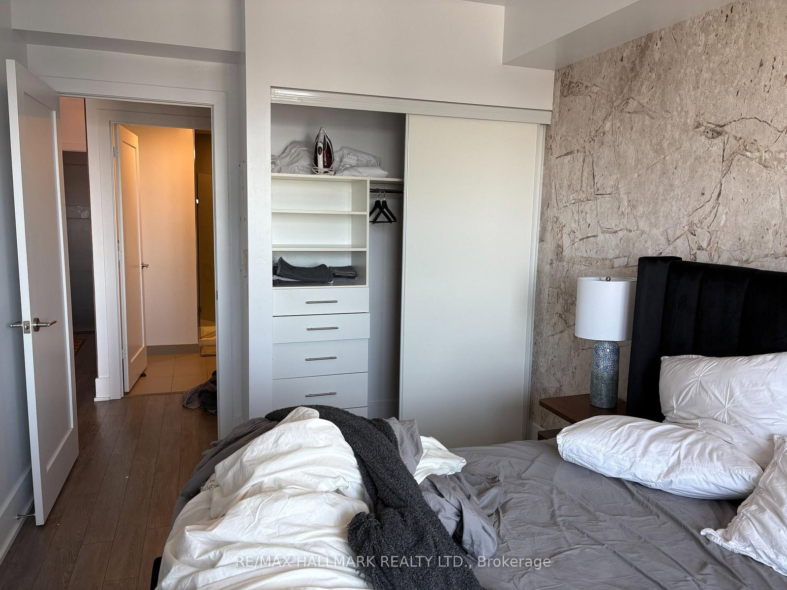 300 Front Street W • #3513 • Toronto, ON photo 5