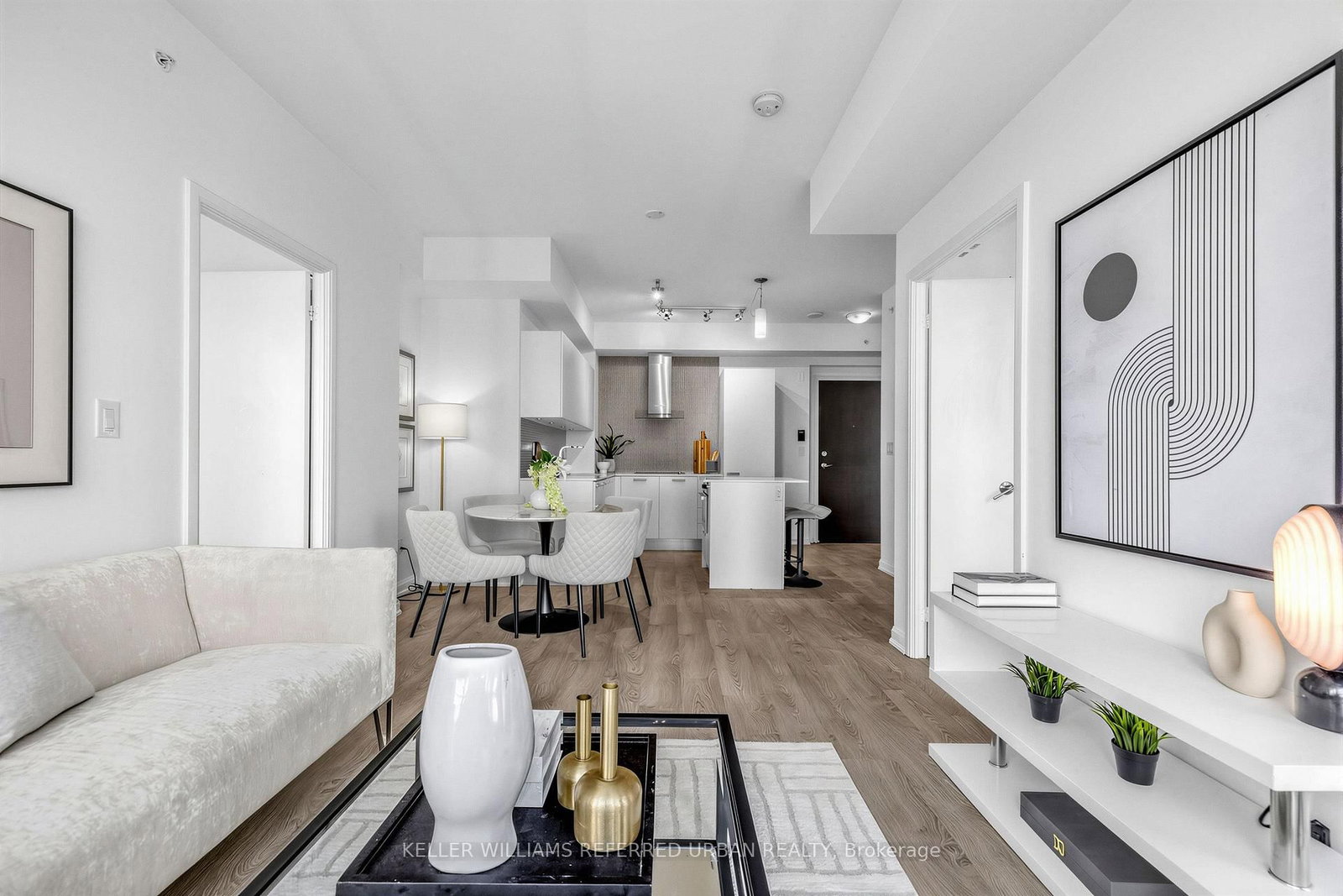 9 Bogert Avenue • #2909 • Toronto, ON photo 8