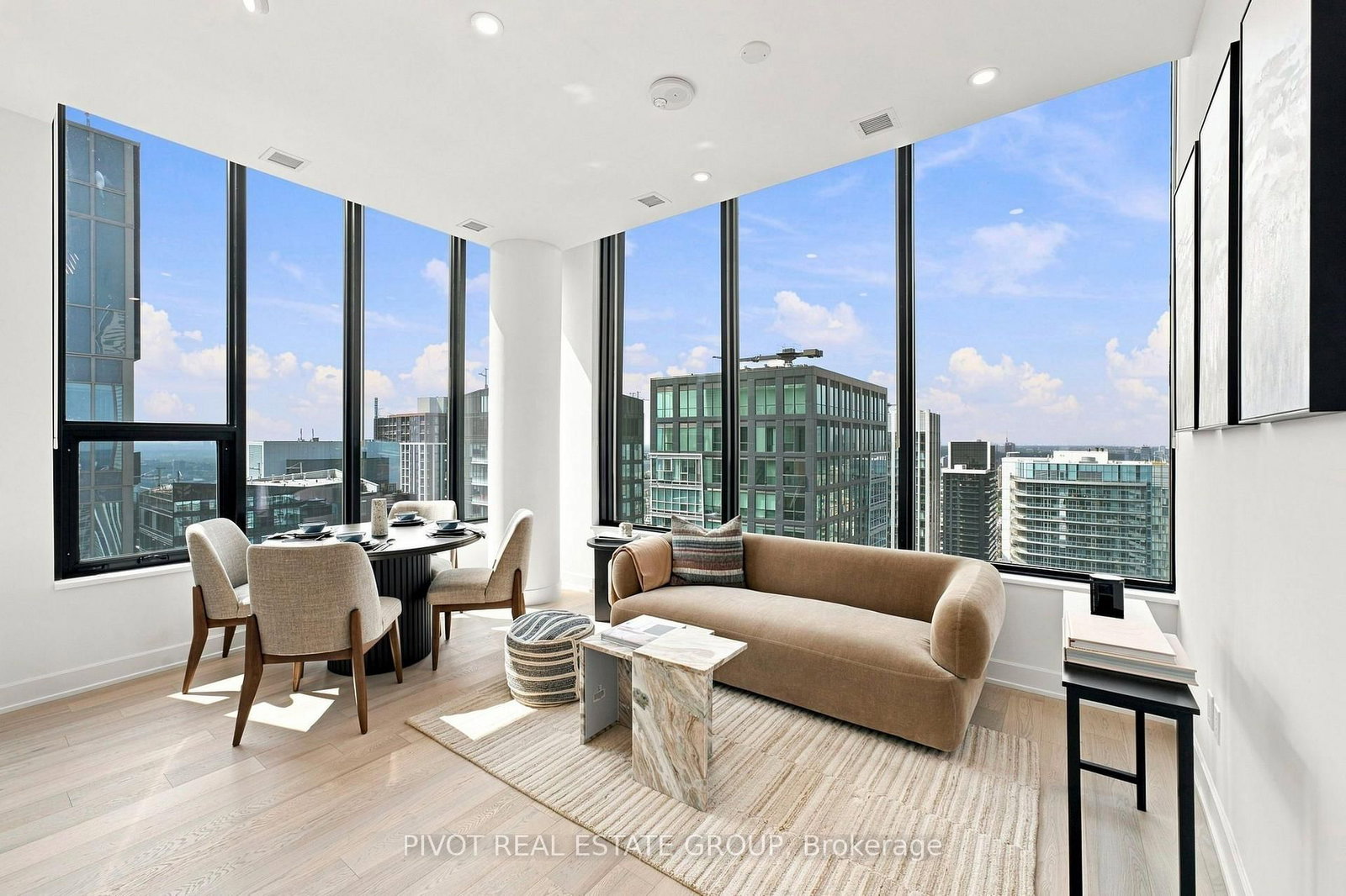 15 Mercer Street • #4502 • Toronto, ON photo 13