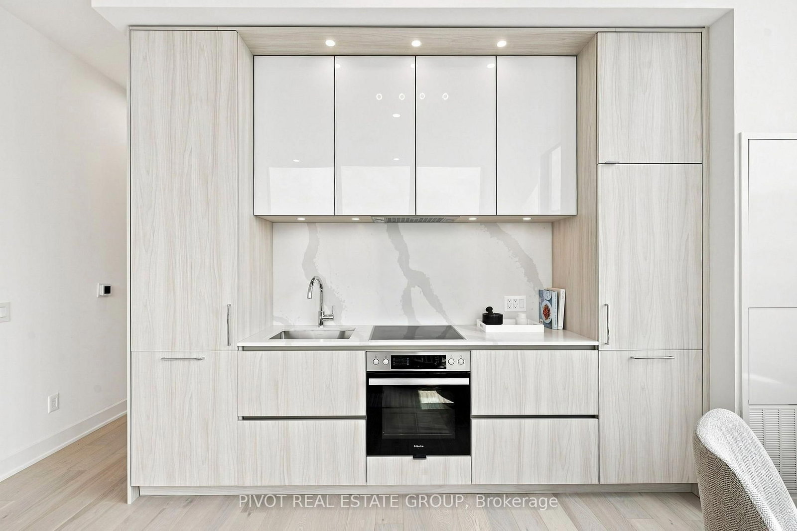 15 Mercer Street • #4502 • Toronto, ON photo 16