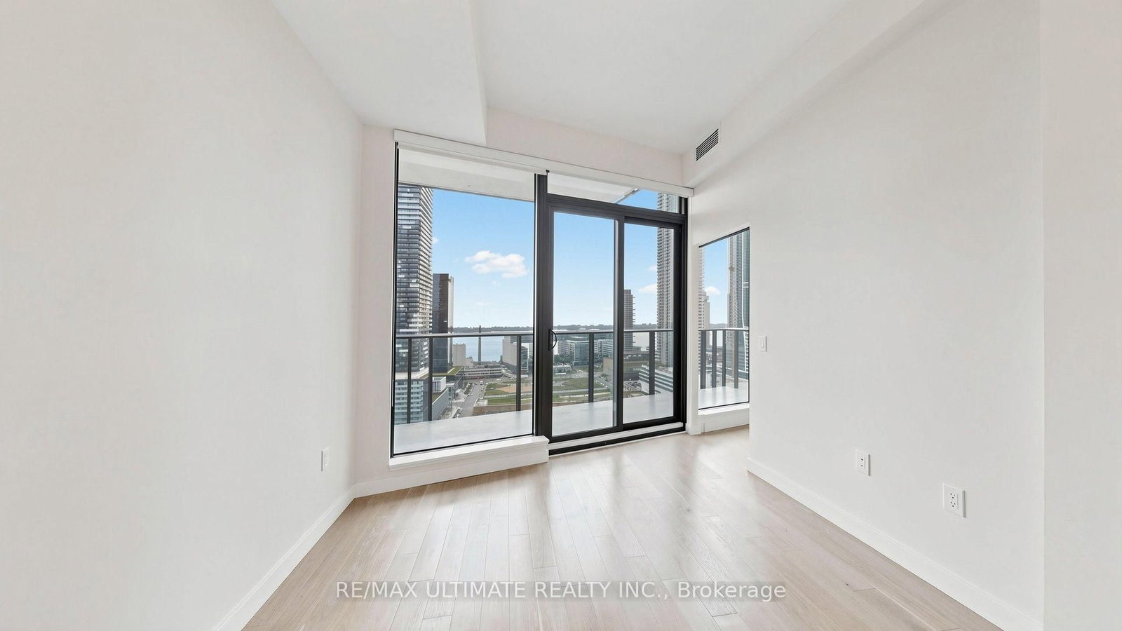 2A Church Street • #2304 • Toronto, ON photo 5