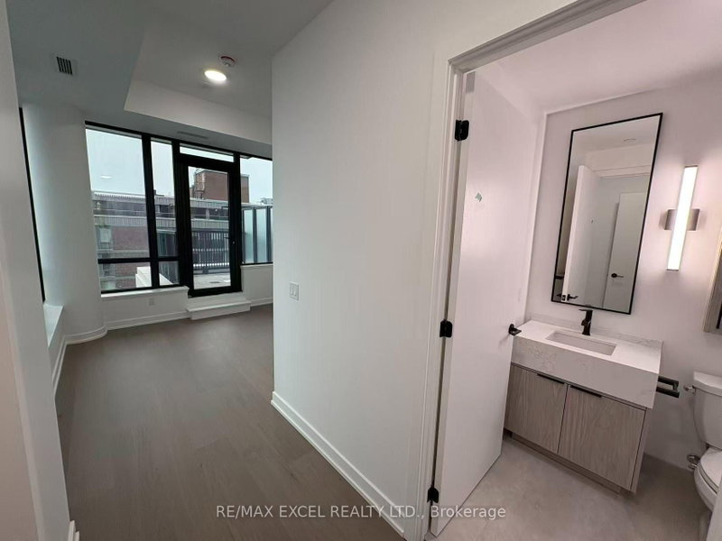 817 - 89 Montclair Avenue