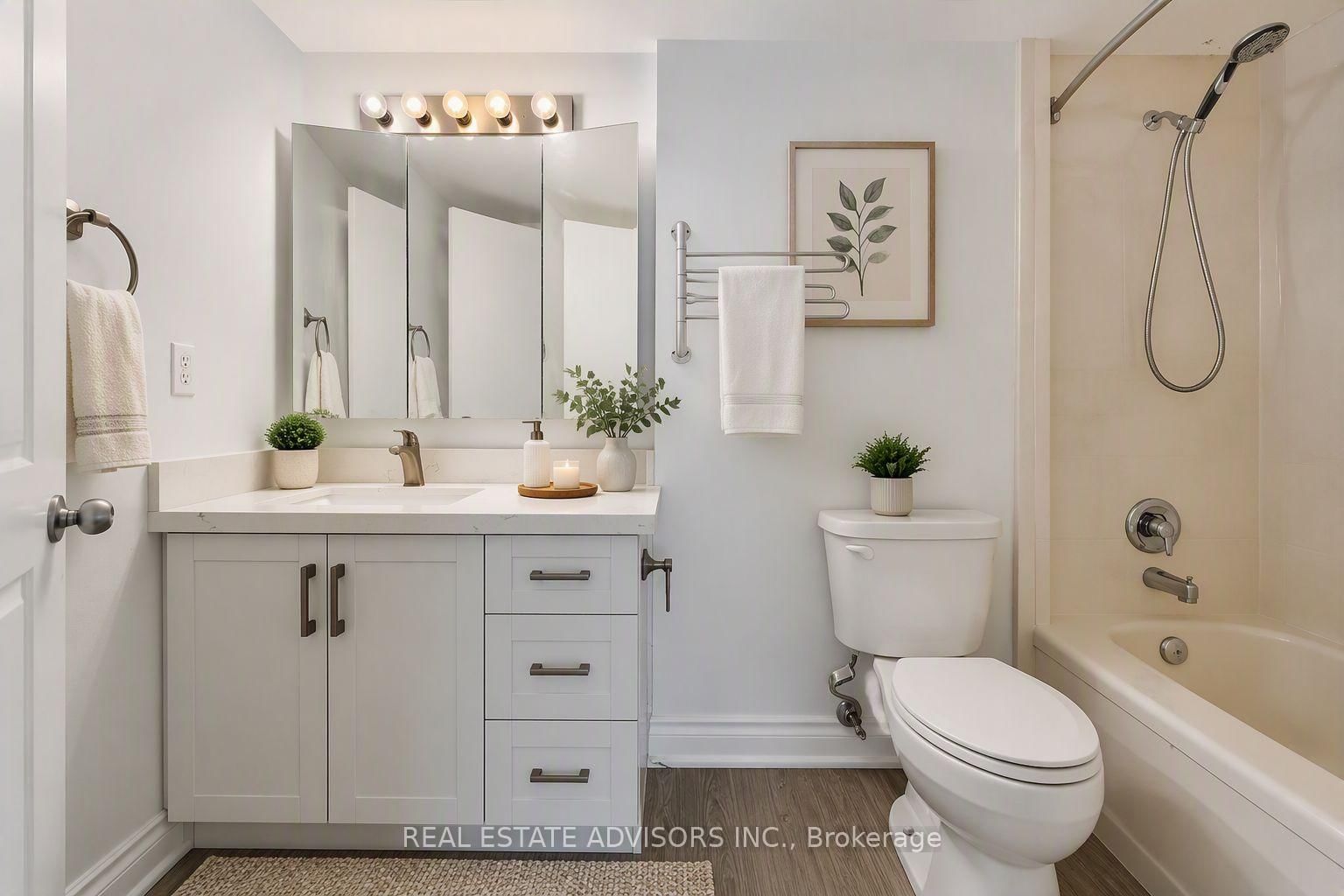 21 Overlea Boulevard • #Ph#07 • Toronto, ON photo 11