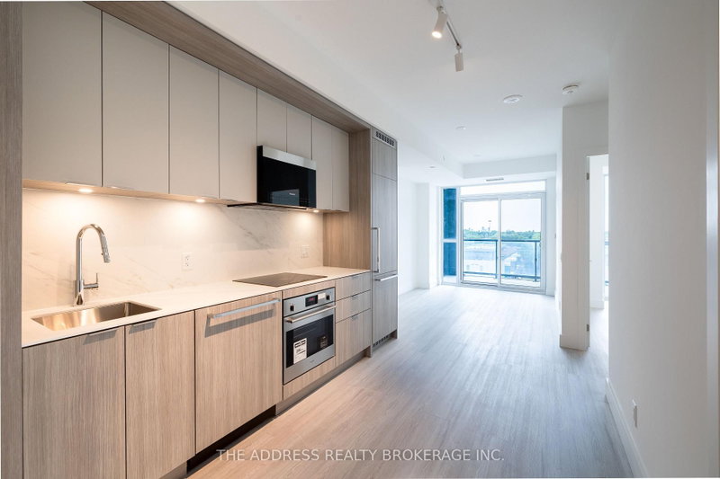 611 - 6 Greenbriar Road