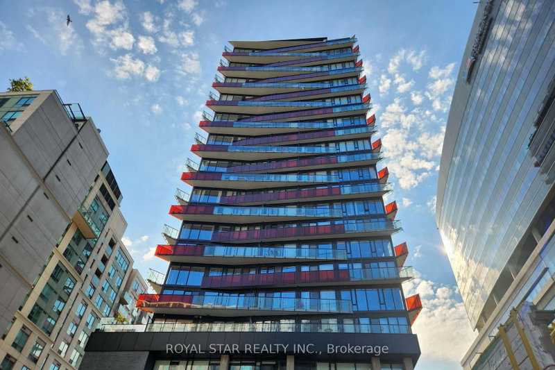 601 - 215 Queen Street W