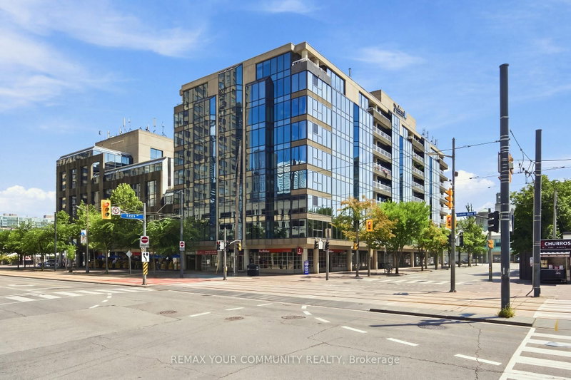 705 - 251 Queens Quay