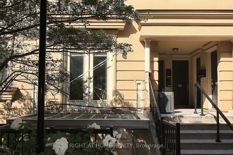 TH12 - 78 Carr Street
