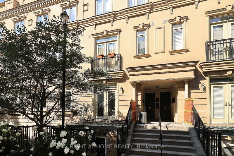 TH12 - 78 Carr Street