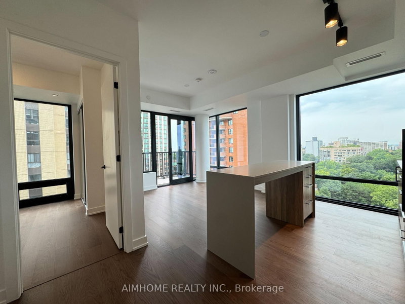 1606 - 91 Montclair Avenue