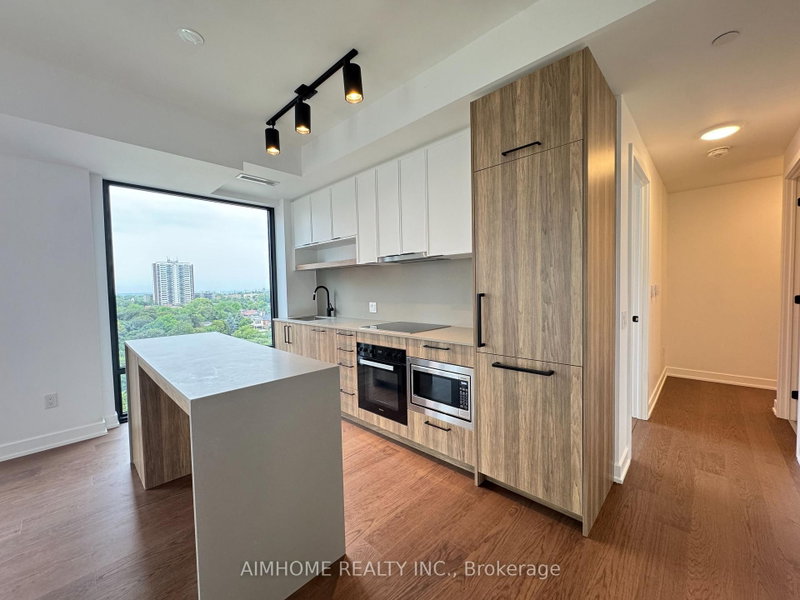 1606 - 91 Montclair Avenue