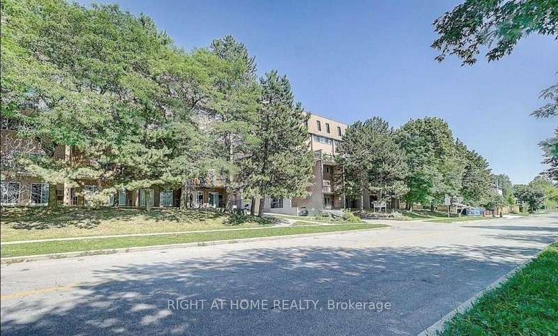 149 - 165 Cherokee Boulevard