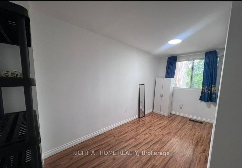 149 - 165 Cherokee Boulevard