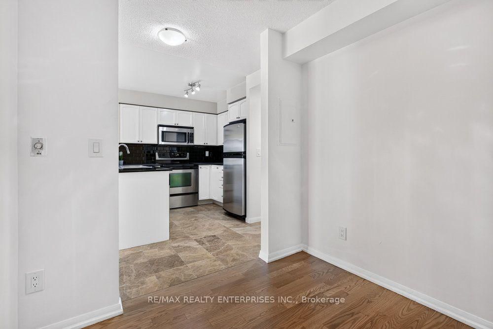 231 Fort York Boulevard • #412 • Toronto, ON photo 19