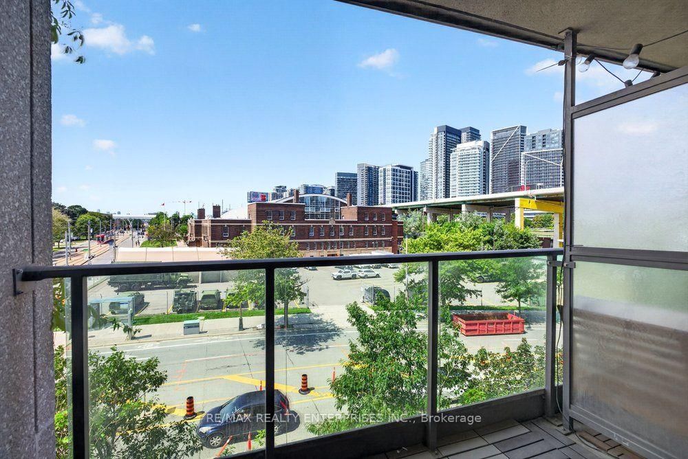 231 Fort York Boulevard • #412 • Toronto, ON photo 25