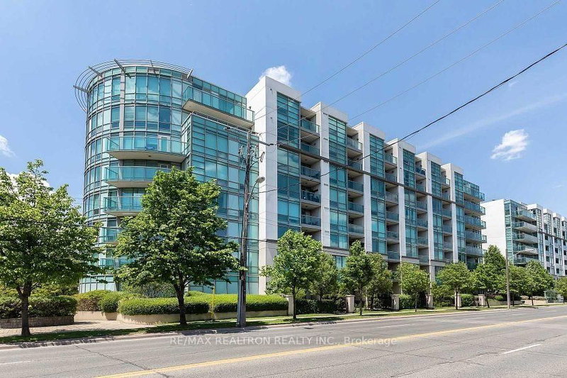 303 - 3830 Bathurst Street