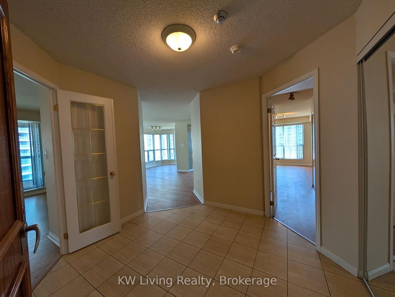 1102 - 23 Lorraine Drive
