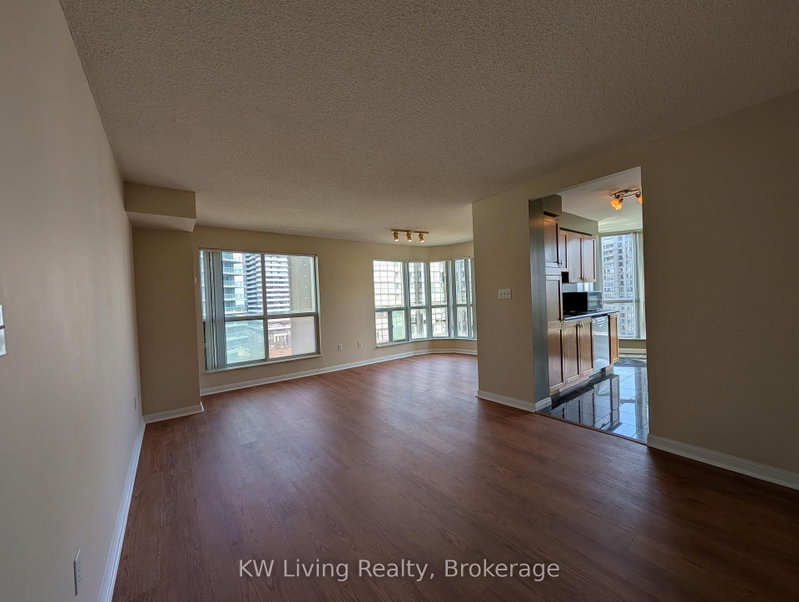 1102 - 23 Lorraine Drive