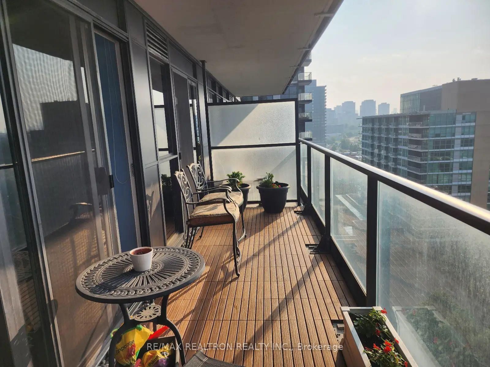 29 Singer Court, Unit 1606 - Photo 7